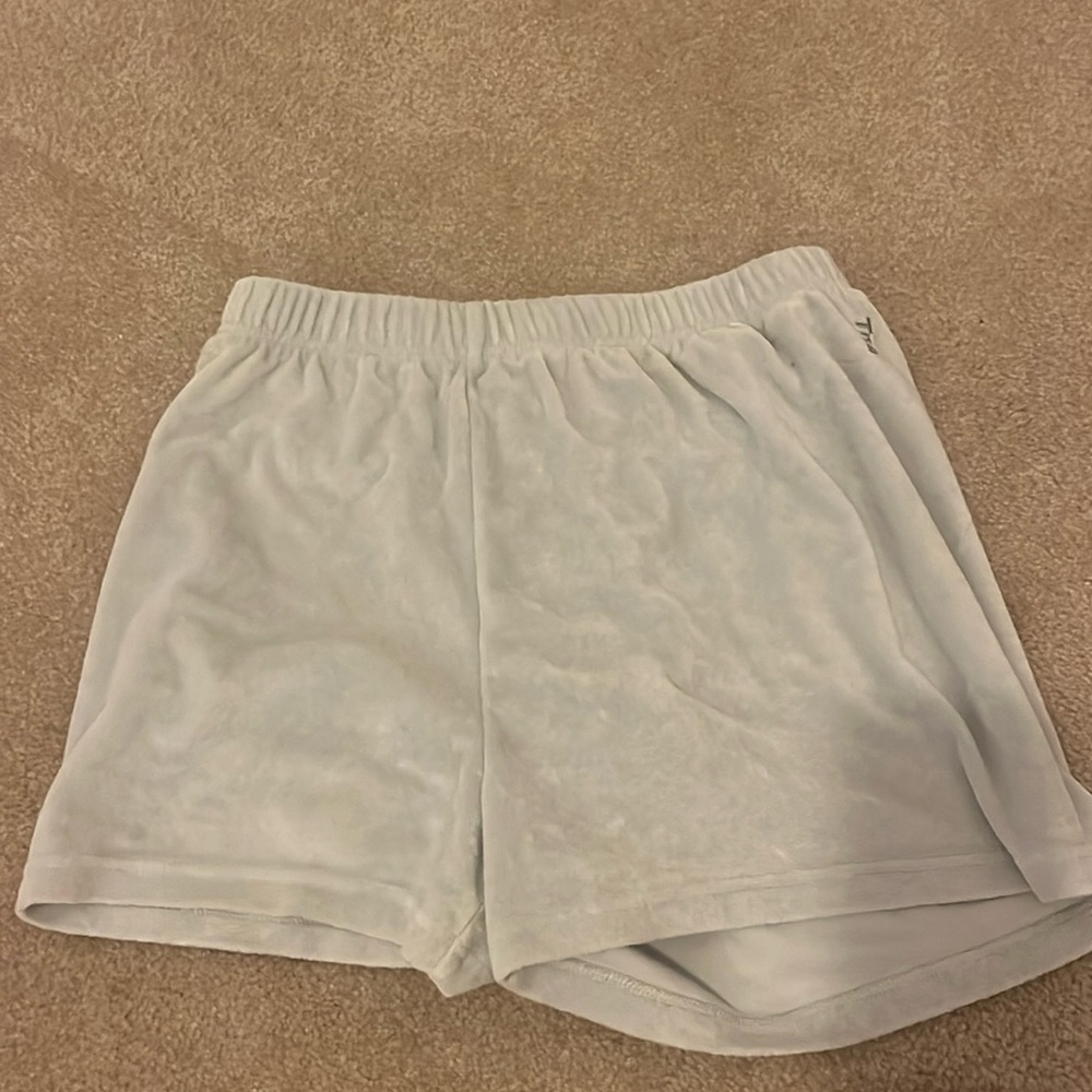 Tna towel shorts (very very light green, could be considered off white) - Picture 1 of 4